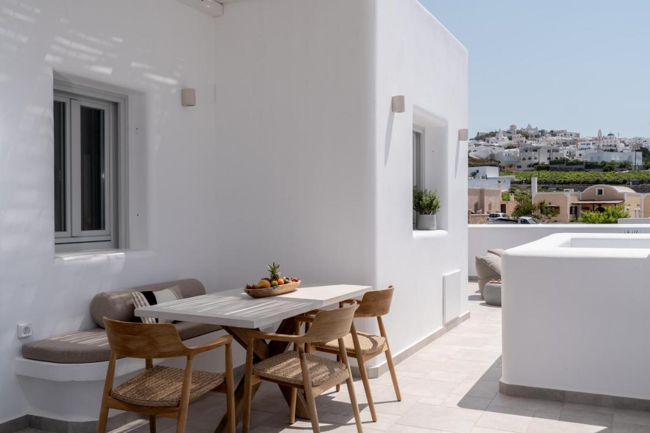Arotron Santorini Bed & Breakfast Pyrgos Kallistis Exterior photo